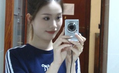 在把腿张大点我就可以吃到扇贝了